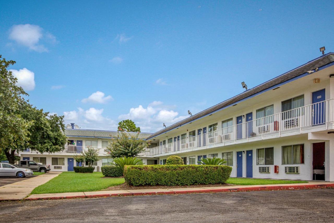 Motel 6-Conroe, Tx Zewnętrze zdjęcie