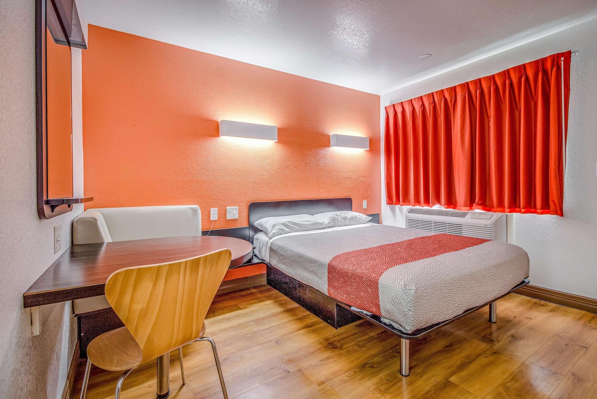 Motel 6-Conroe, Tx Zewnętrze zdjęcie