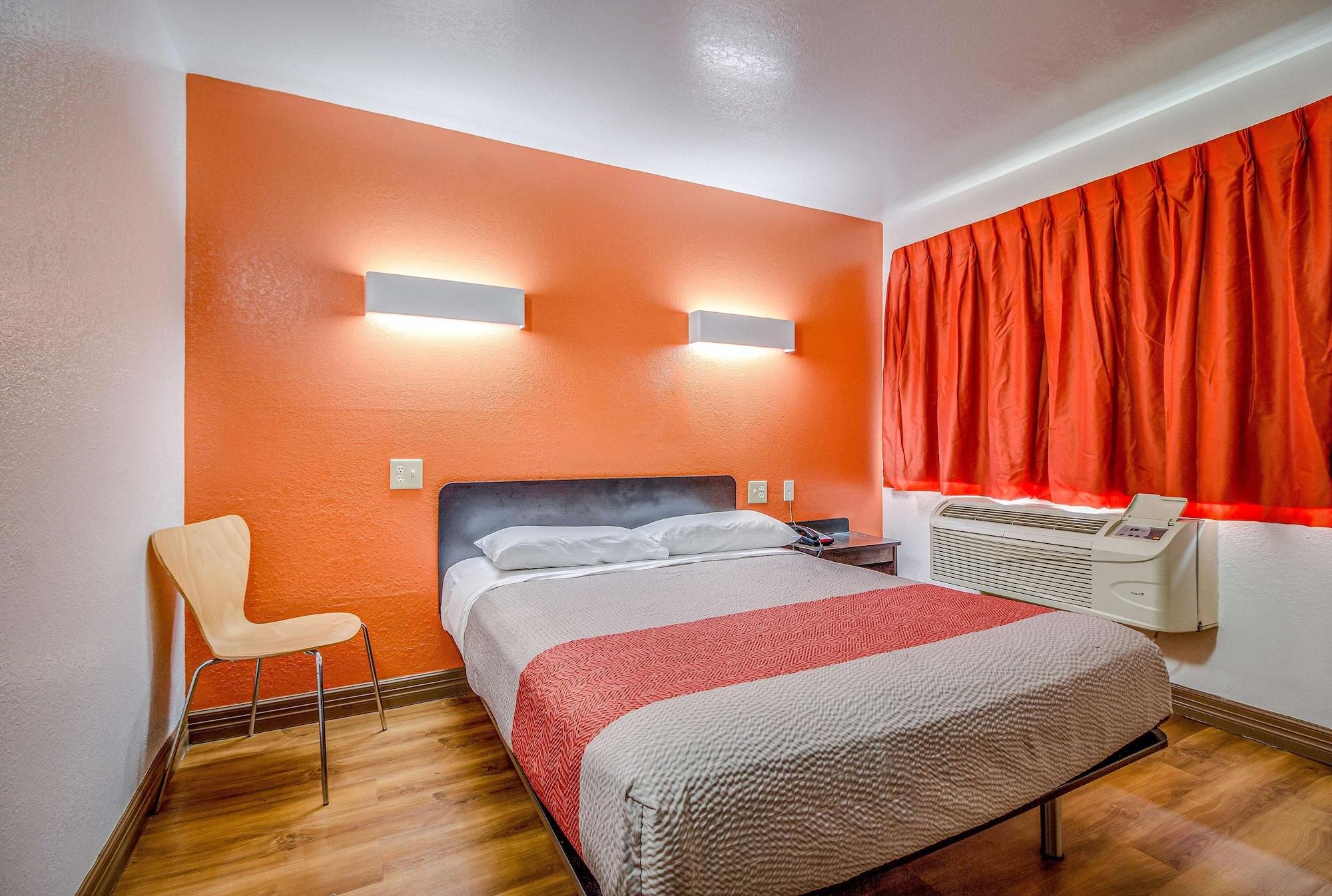 Motel 6-Conroe, Tx Zewnętrze zdjęcie