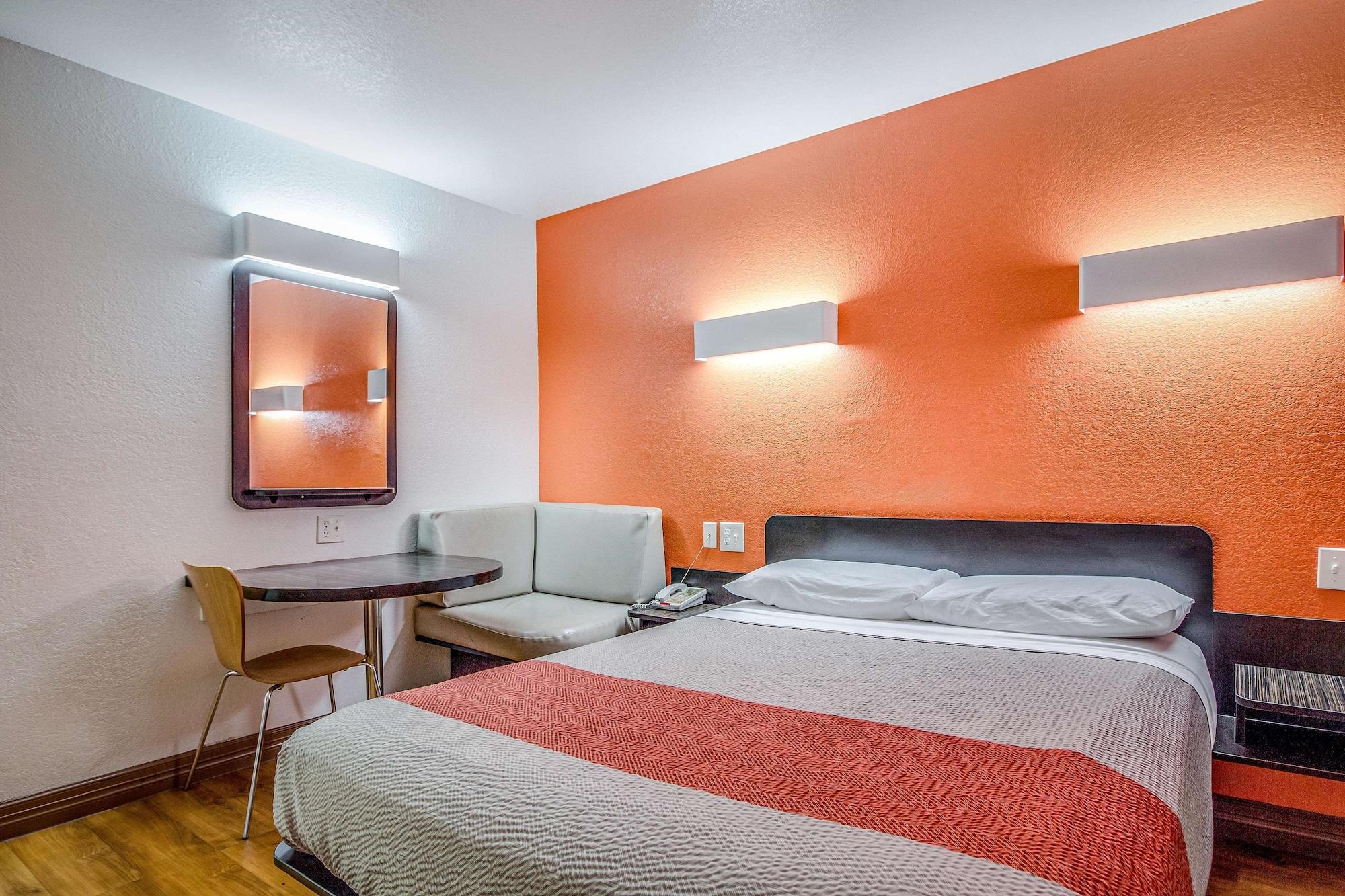 Motel 6-Conroe, Tx Zewnętrze zdjęcie