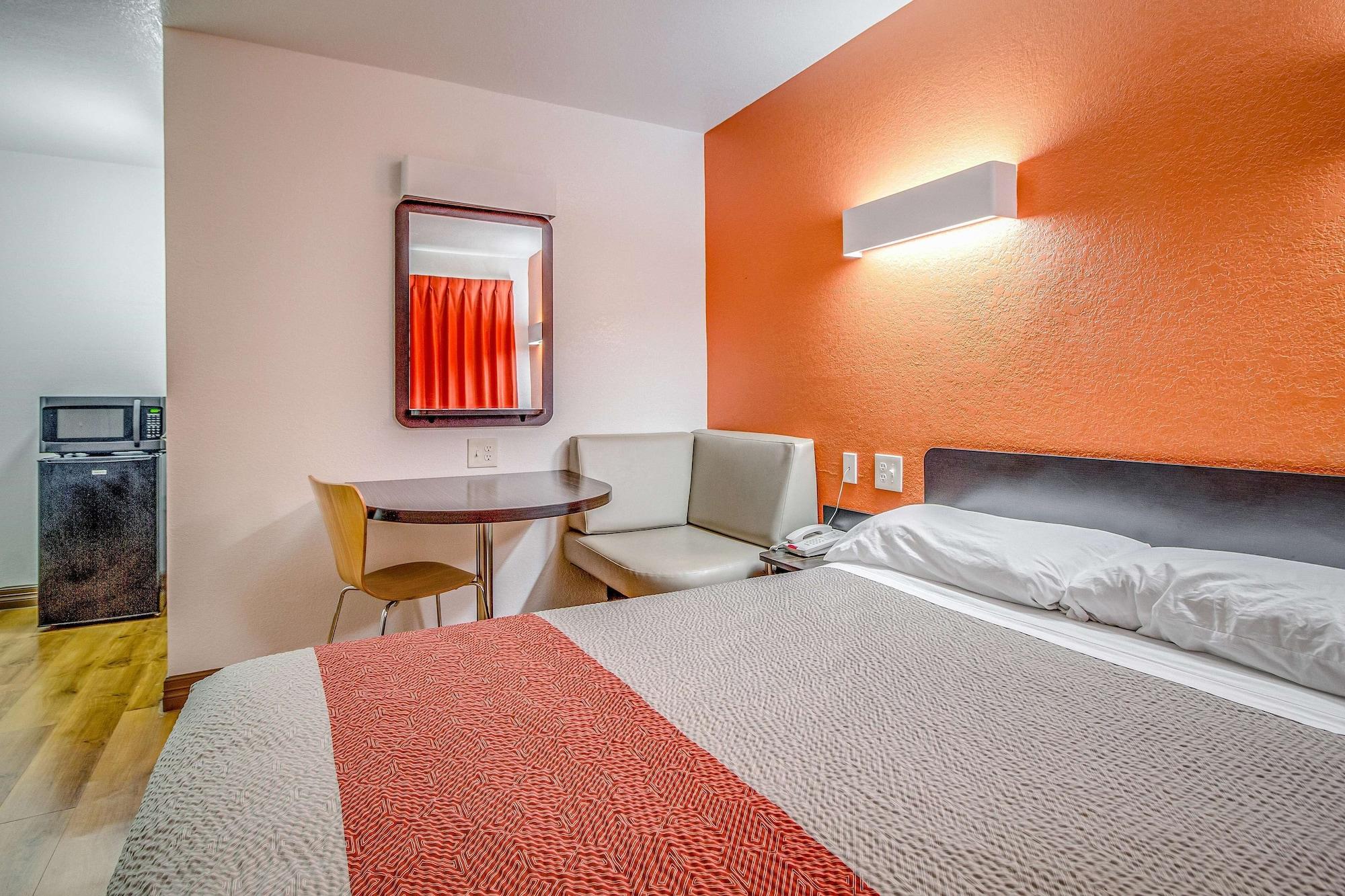 Motel 6-Conroe, Tx Zewnętrze zdjęcie