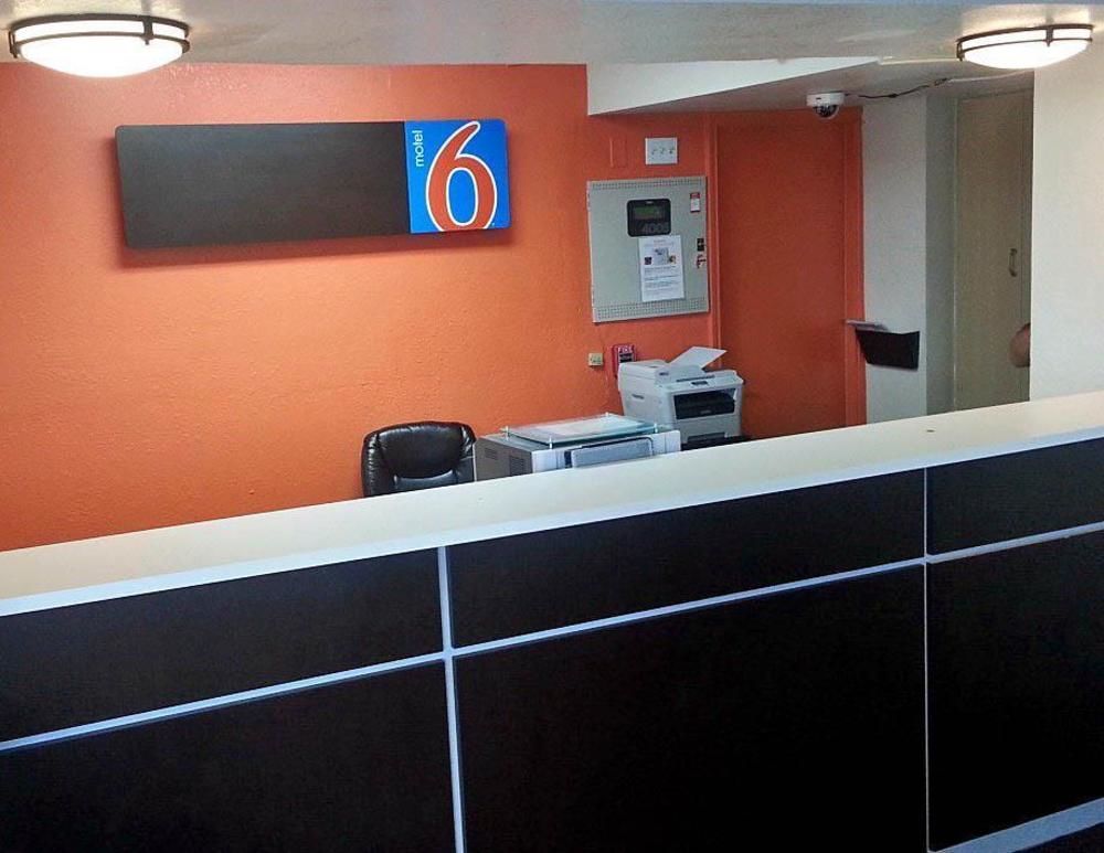 Motel 6-Conroe, Tx Zewnętrze zdjęcie