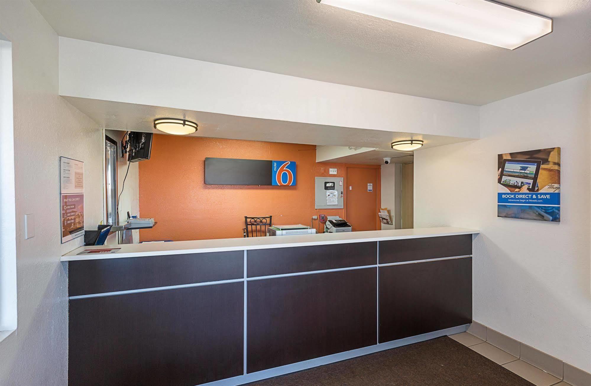 Motel 6-Conroe, Tx Zewnętrze zdjęcie